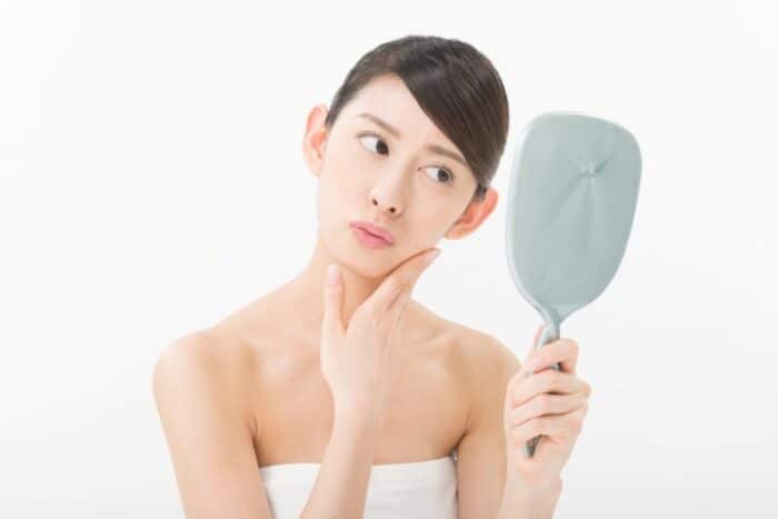 繰り返す 顎ニキビ その原因と対策 美容皮膚科での治し方とは 美容皮膚科タカミクリニック 東京 表参道