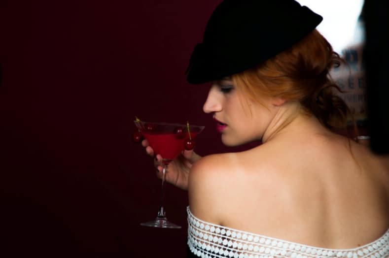 背中ニキビの原因と効果的な対策 予防法について 美容皮膚科タカミクリニック 東京 表参道