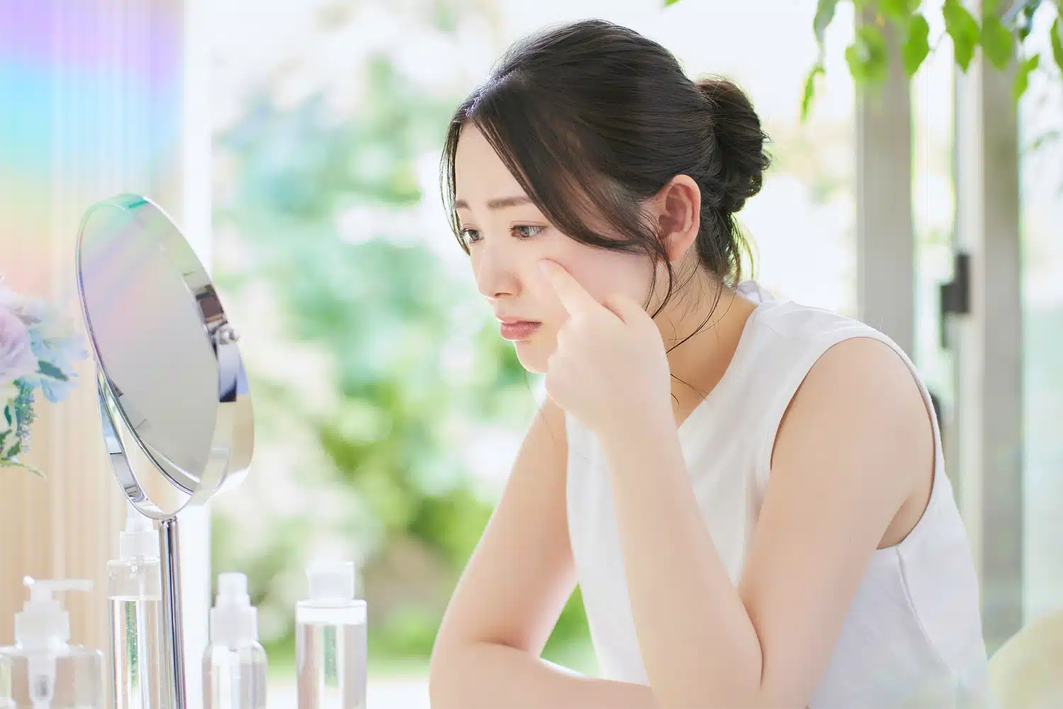 目の下のくまの種類と原因を医師が解説するページ